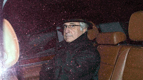 Madoff, tras ser detenido el pasado lunes. (Foto: SPLASH NEWS)